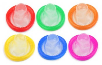 Jak použít kondom na 7 netradičních způsobů