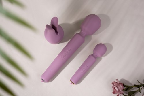 Interaktivní hřejivá masážní hlavice + 1 nástavec Svakom Emma Neo 2