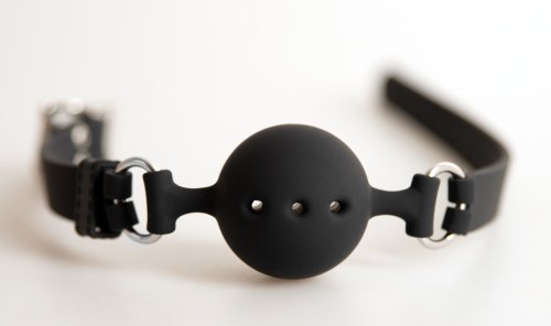 Uzamykatelný silikonový roubík s kuličkou Bad Kitty