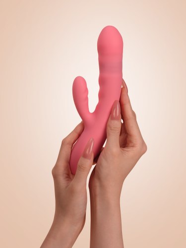 Přirážecí vibrátor s králíčkem Svakom Avery Strawberry Pink