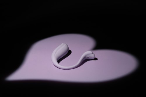 Interaktivní vibrační vajíčko Svakom Phoenix Neo 2 Pastel Lilac