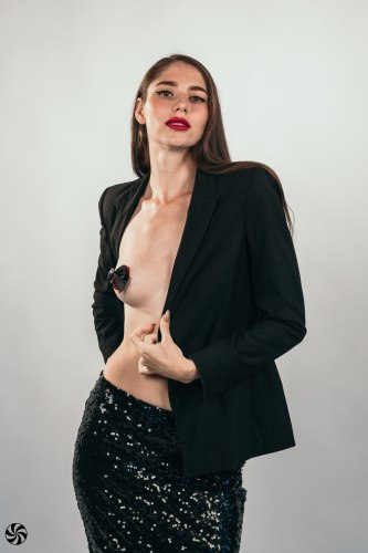 Samolepky na bradavky Burlesque Blaze Black