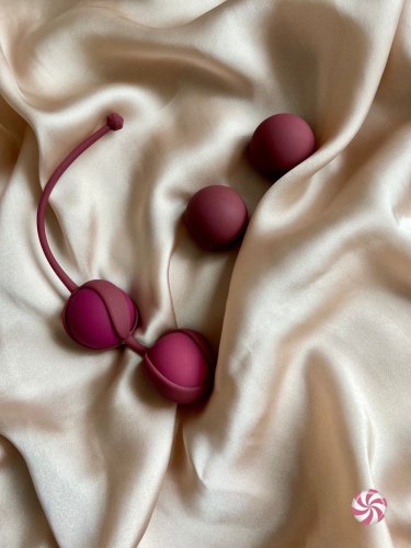 Vyměnitelné vaginální kuličky Love Story Valkyrie Wine Red