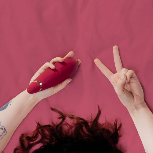 Stimulátor klitorisu Womanizer Premium 2