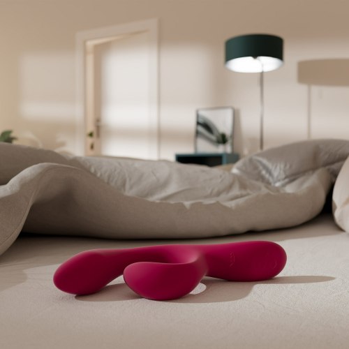 Tvarovatelný vibrátor s králíčkem We-Vibe Nova 2