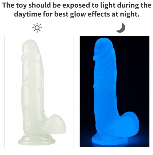 Světélkující dildo s přísavkou Lumino Play 7,5"
