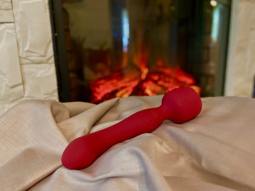 Hřejivá masážní hlavice/vibrátor Heating Wand Red